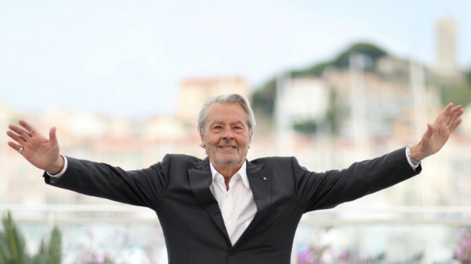 Mort d'Alain Delon, le dernier monstre sacr&eacute; du cin&eacute;ma
