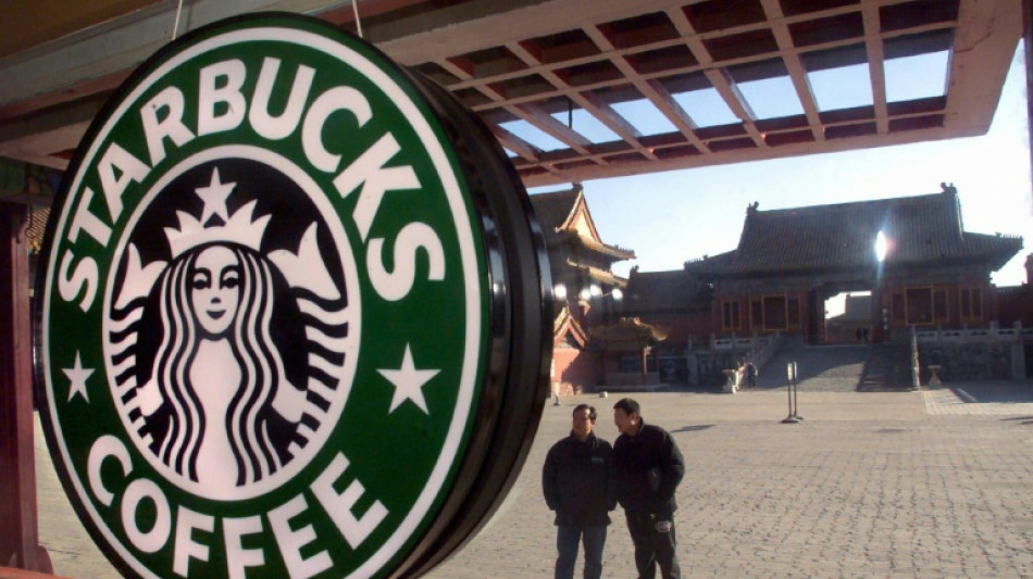 Fuertes cr&iacute;ticas a Starbucks por abrir dos tiendas en la regi&oacute;n china de Xinjiang