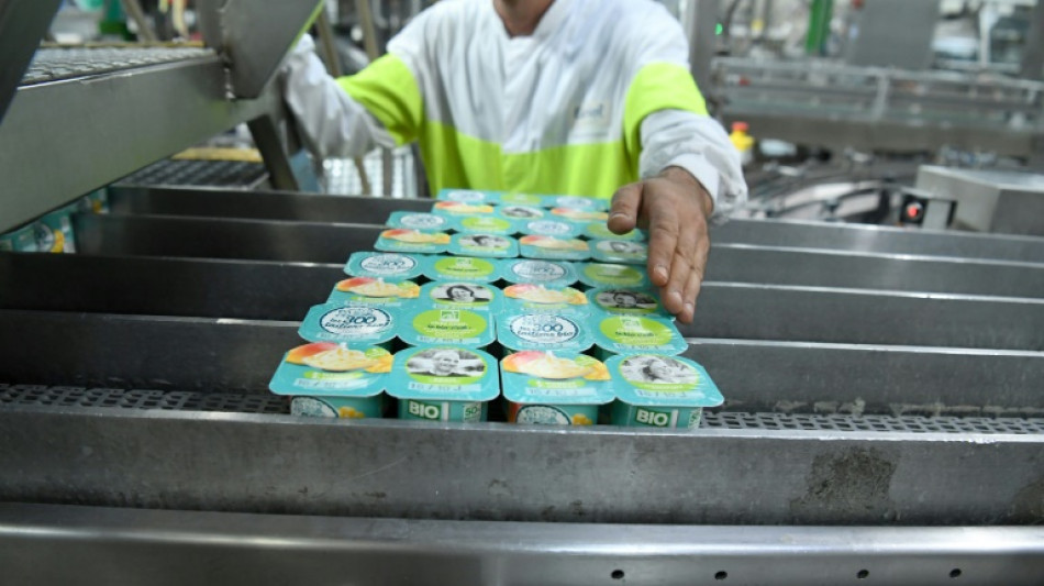 Les consommateurs incit&eacute;s &agrave; jeter tous les pots de yaourt dans la poubelle d'emballages