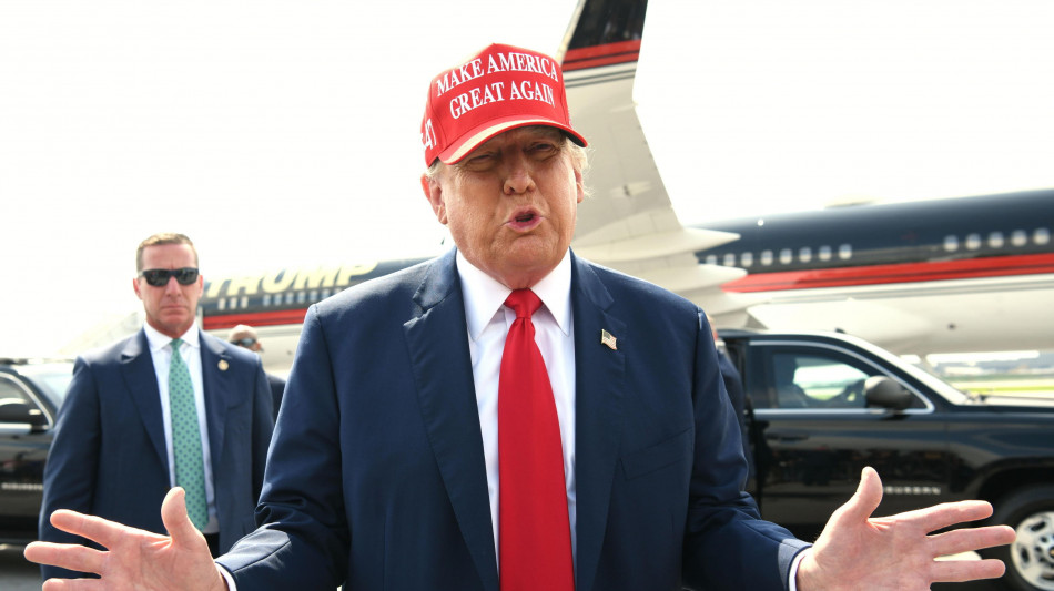 Ucraina, Trump: l'Europa contribuisca di pi&ugrave; agli aiuti