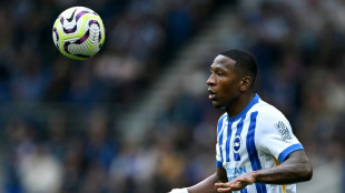 Milan anuncia contrata&ccedil;&atilde;o do lateral equatoriano Pervis Estupi&ntilde;&aacute;n