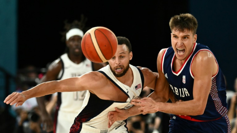 EUA vence S&eacute;rvia (95-91) e vai enfrentar Fran&ccedil;a na final do basquete masculino de Paris-2024