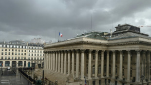 La Bourse de Paris soutenue par un environnement &eacute;conomique jug&eacute; plus clair