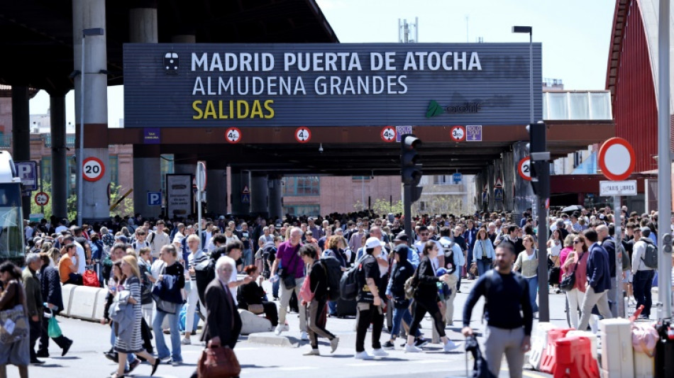 Power returns to most of Spain, Portugal after massive blackout
