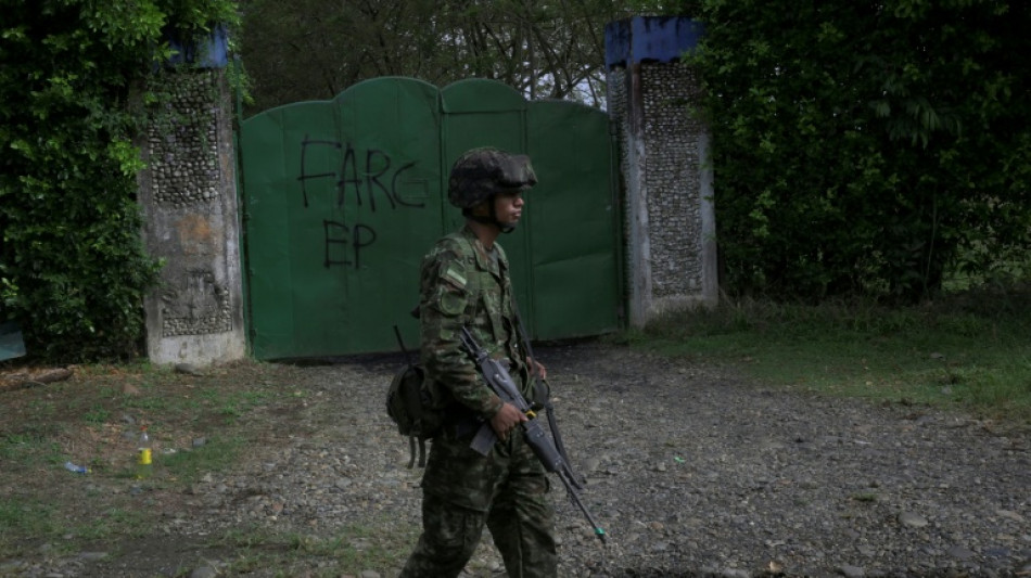 Confronto entre guerrilhas deixa 48 mortos na Col&ocirc;mbia a dias da elei&ccedil;&atilde;o presidencial