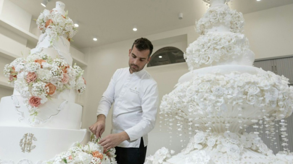 O seleto mundo dos bolos de casamento superluxuosos