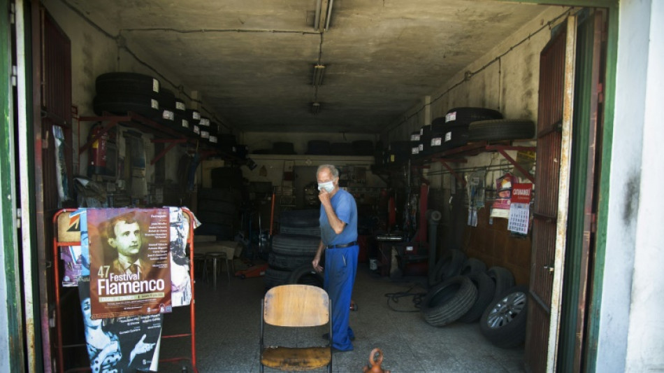 La tasa de desempleo en Espa&ntilde;a baj&oacute; al 12,48%, su menor nivel desde 2008