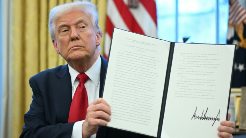 Tarifas alfandeg&aacute;rias, a arma econ&ocirc;mica vers&aacute;til de Trump