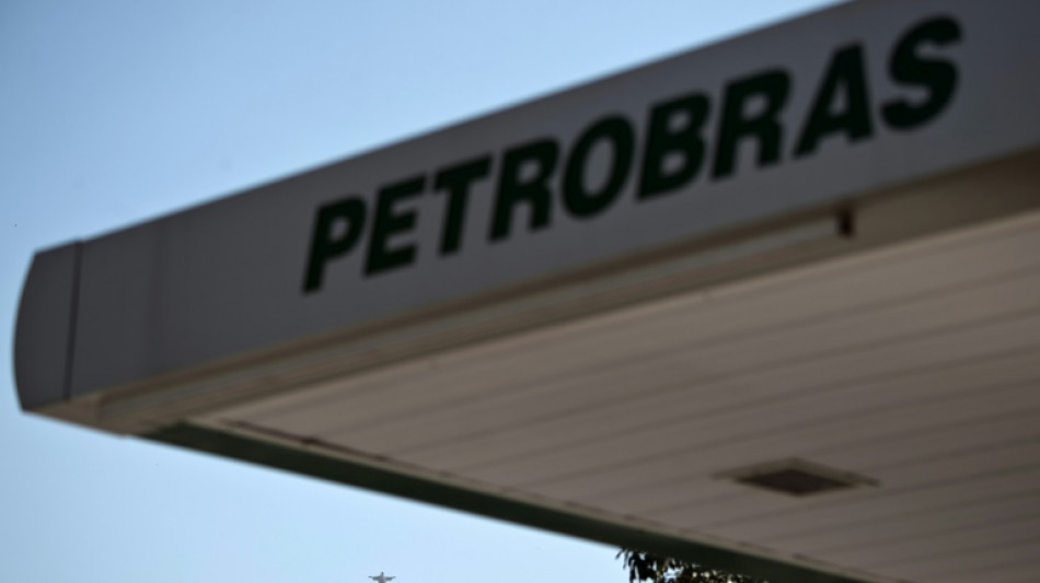 Petrobras anuncia nueva alza del combustible entre cr&iacute;ticas de Bolsonaro