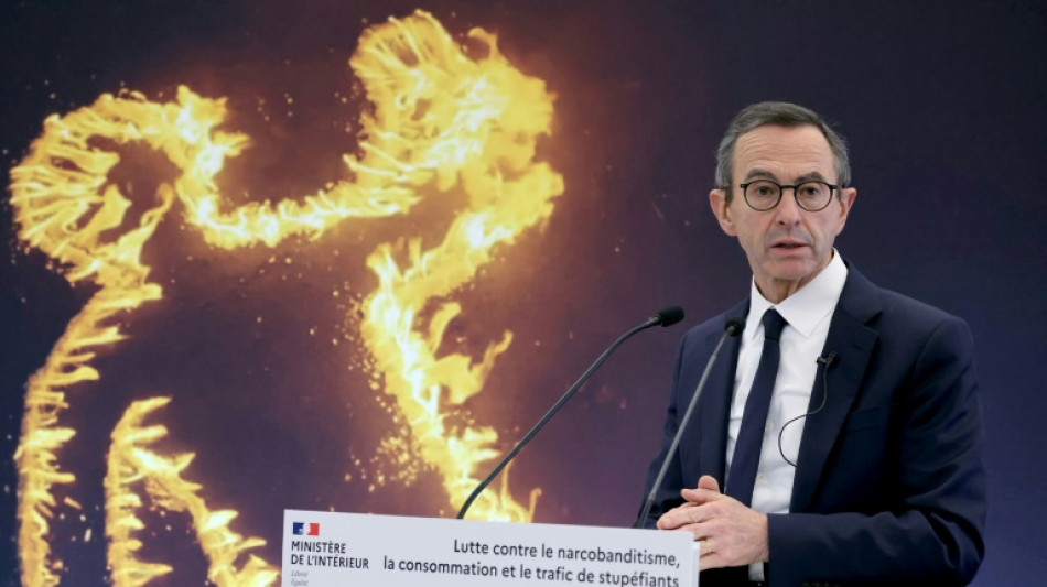 Francia lanza una "campa&ntilde;a de culpabilizaci&oacute;n" tras incautar un volumen r&eacute;cord de coca&iacute;na en 2024