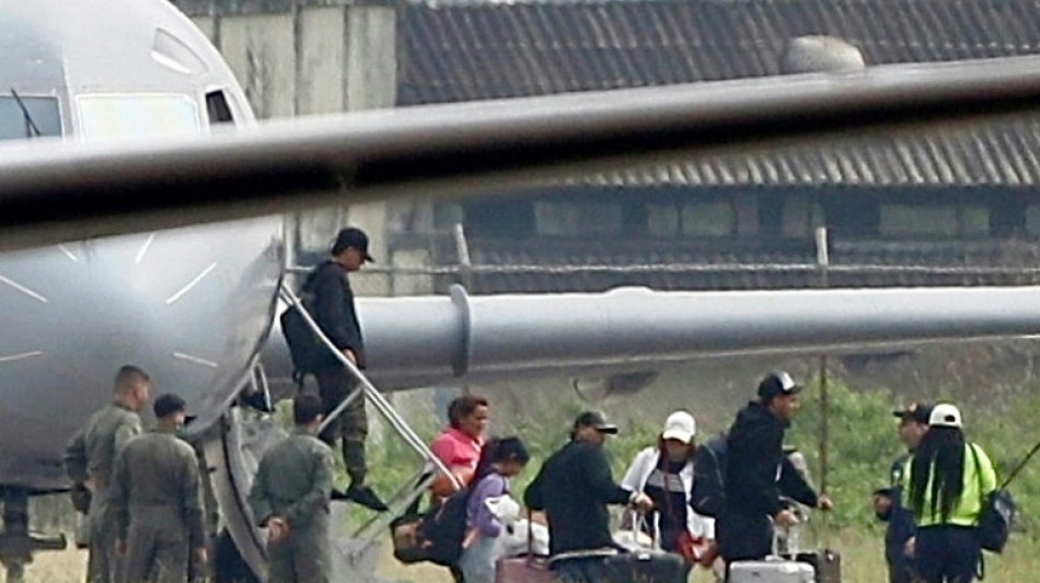 La famille de Fito expuls&eacute;e d'Argentine vers l'Equateur, la traque du chef de gang se poursuit