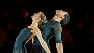 Eiskunstlauf: Hase sieht nach knappem Sieg noch Potenzial