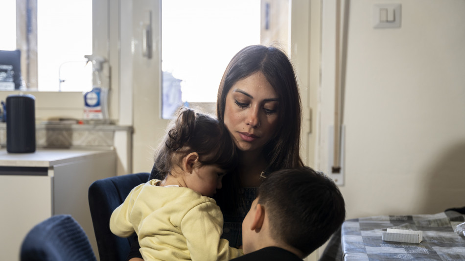 Save The Children, in Italia madri pi&ugrave; sole e penalizzate