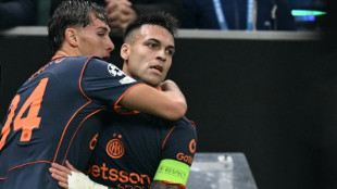 Inter de Milão vence Kairat Almaty (2-1) e se mantém 100% na Champions