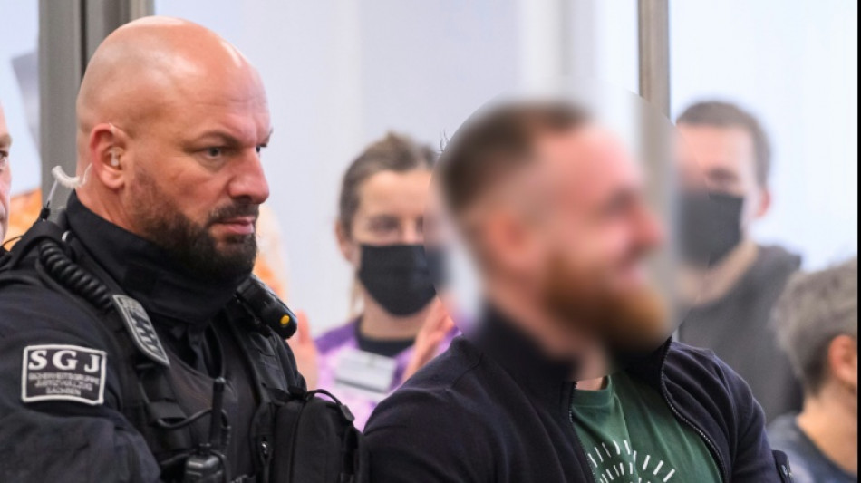 Allemagne: sept Antifas jugés pour violences sur des extrémistes de droite