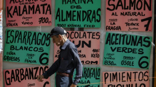 La cotizaci&oacute;n del d&oacute;lar se impone con c&aacute;rcel en Venezuela