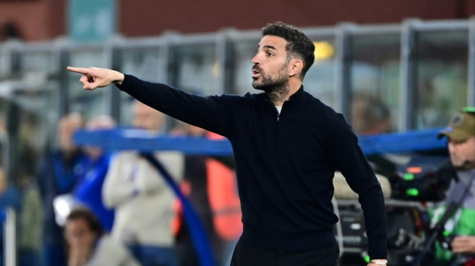 Como block Inter move for Fabregas