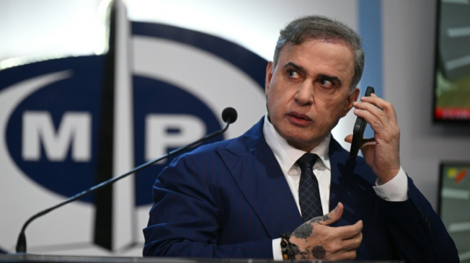 Procurador-geral da Venezuela renuncia, acusado de servir a Maduro