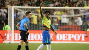 "S&oacute; Deus e Dorival sabem quando serei titular", diz Endrick 