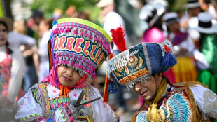 Karneval der Kulturen in Berlin beginnt - Umzug erstmals durch Friedrichshain