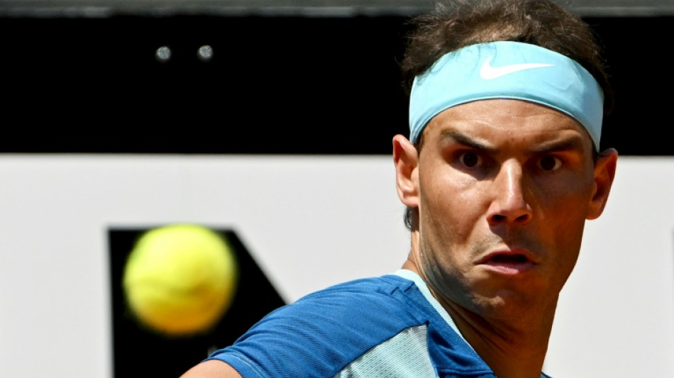 Roland-Garros: Nadal a frapp&eacute;, fort, sur le Central