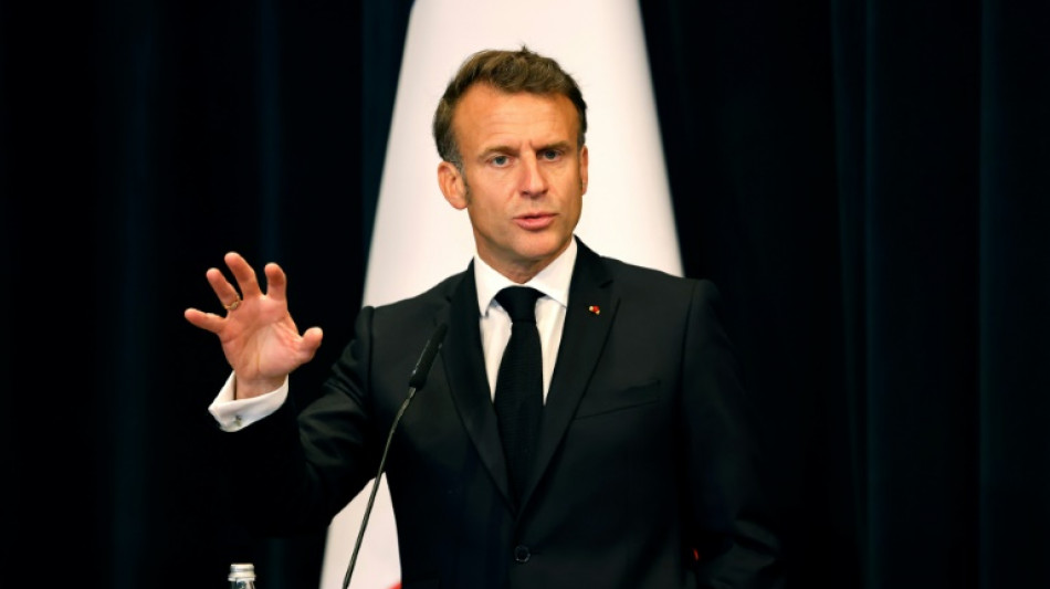 Rapport sur les Fr&egrave;res musulmans: Macron r&eacute;unit un Conseil de d&eacute;fense