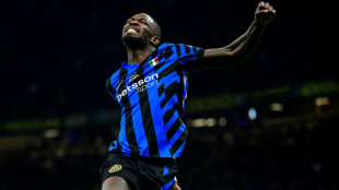 Inter e Juve duelam na parte de cima da tabela atr&aacute;s do l&iacute;der Napoli