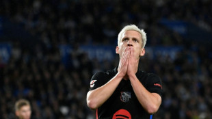 LaLiga exclui Dani Olmo da lista de jogadores inscritos do Bar&ccedil;a