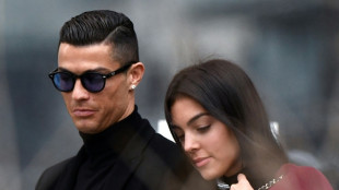 El f&uacute;tbol se solidariza con Ronaldo tras la muerte de su beb&eacute; en el parto
