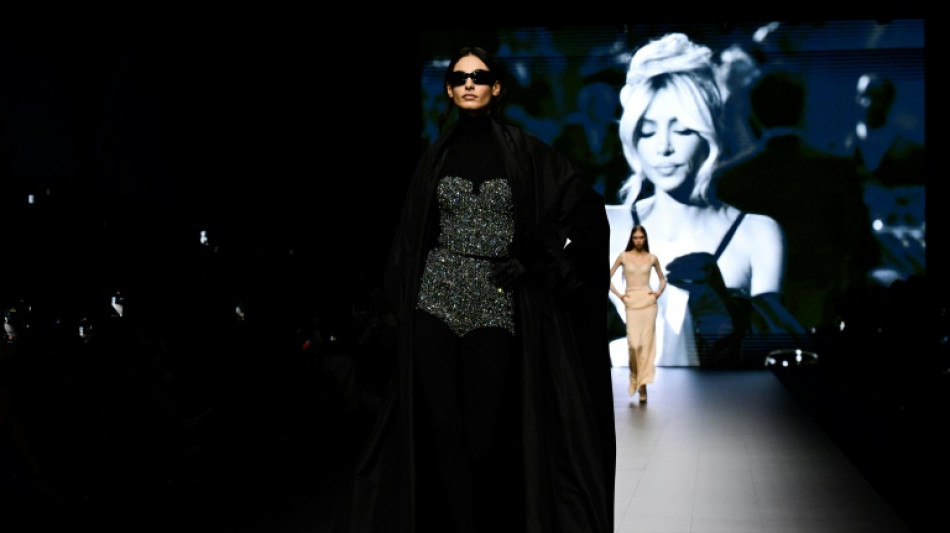 Kim Kardashian colabora con Dolce & Gabbana en la Fashion Week de Mil&aacute;n