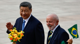 Xi dice a Lula que China y Brasil pueden dar ejemplo de "autosuficiencia" en el Sur Global