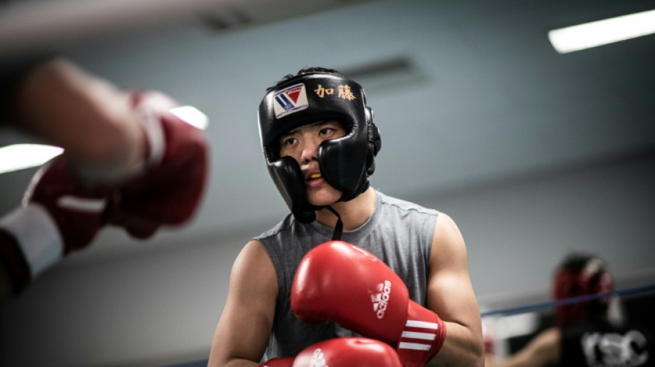 Un boxeador japonés se retira para cuidar a su hermano púgil en coma