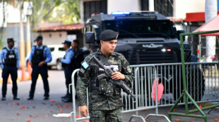 Los hondureños cumplen dos semanas sin saber quién será su futuro presidente