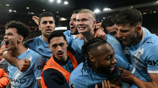 City tenta se manter na cola do l&iacute;der Arsenal; Tottenham e Newcastle fazem duelo tenso