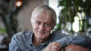 Le chanteur Dave, hospitalis&eacute; apr&egrave;s une chute