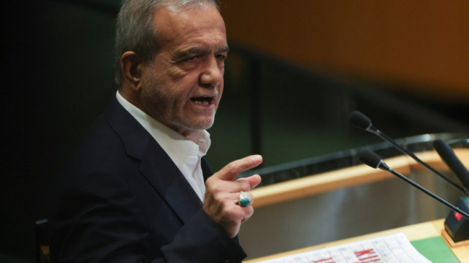 France, US tell Iran still chance to avoid nuclear sanctions