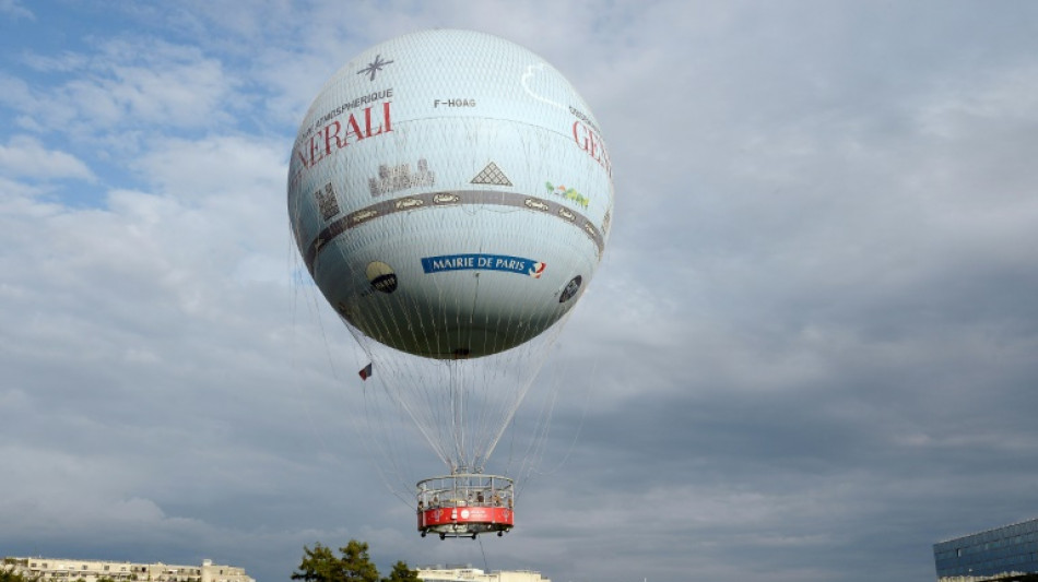 A Paris, le ballon du parc Andr&eacute;-Citro&euml;n part en repos hivernal et recycle son helium