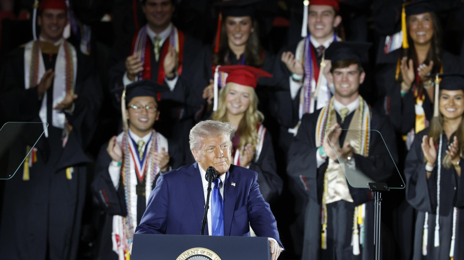 Trump a Nbc, non cerco un terzo mandato