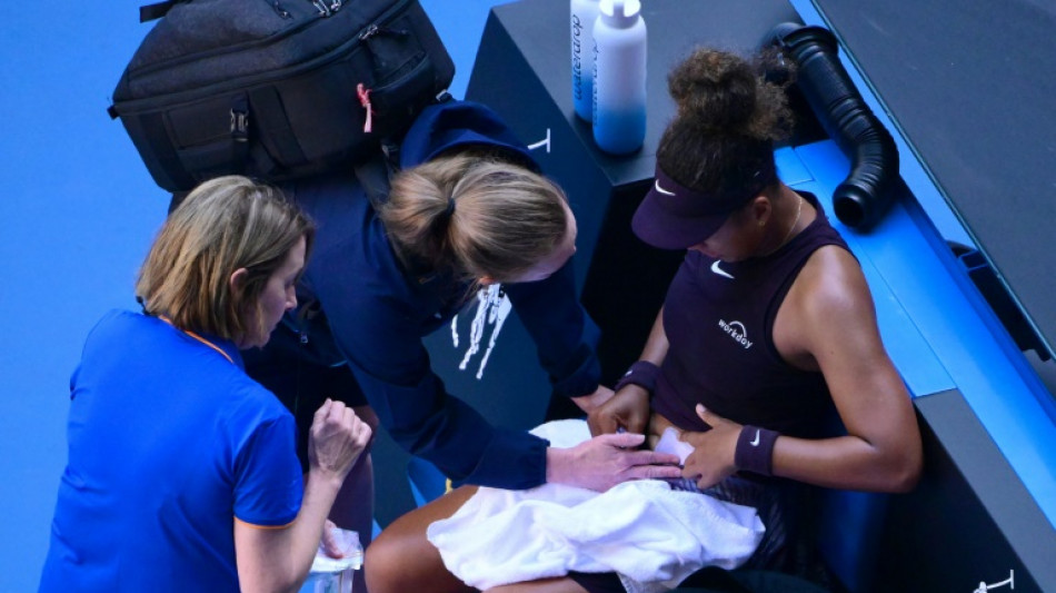 Naomi Osaka abandona por les&atilde;o na 3&ordf; rodada do Aberto da Austr&aacute;lia
