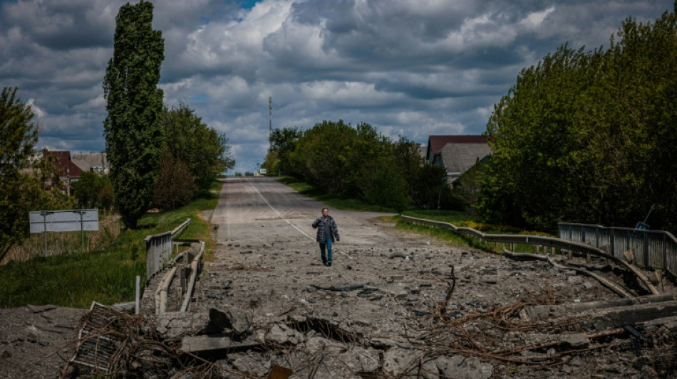 Ukraine : les combats s'intensifient dans l'est, Poutine met en garde contre des d&eacute;ploiements de l'Otan