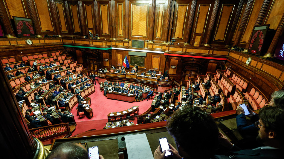 Si screma su manovra, bonus scuole paritarie e tassa sull'oro