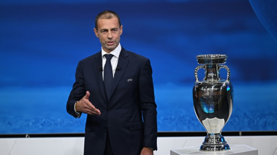 La UEFA no reintegrar&aacute; a los equipos rusos de inferiores, Ucrania "agradecida"