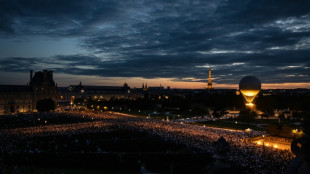 Paris inicia contagem regressiva para Jogos Paral&iacute;mpicos