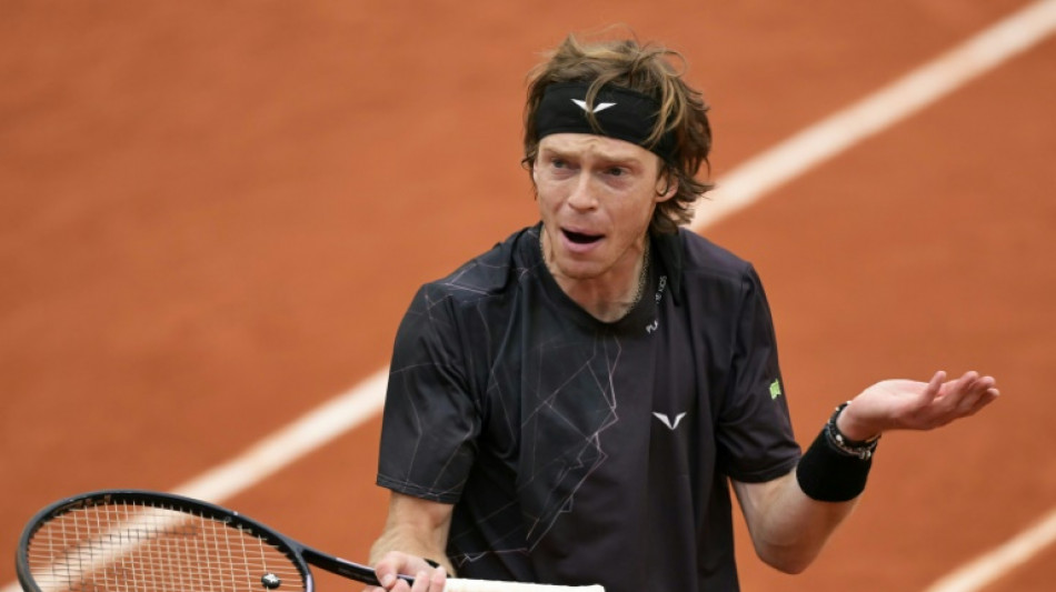 Rublev perde para italiano Matteo Arnaldi e cai na 3&ordf; rodada de Roland Garros