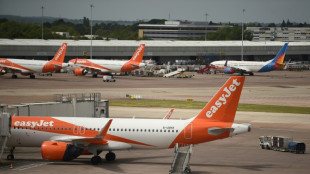 Easyjet reduce sus p&eacute;rdidas y espera un verano boreal con vuelos a niveles pre-covid

