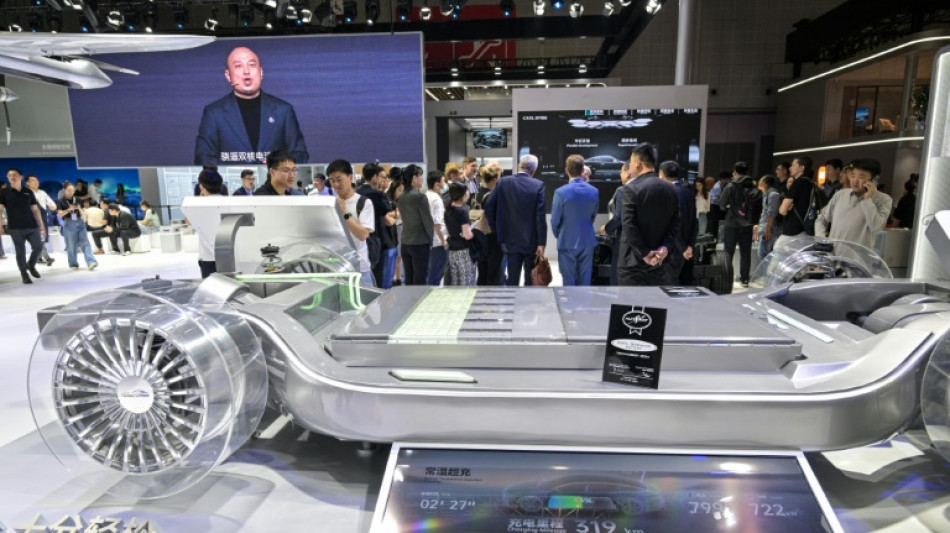 Gigante de bater&iacute;as chinas CATL se estrena en la Bolsa de Hong Kong con subida del 16%