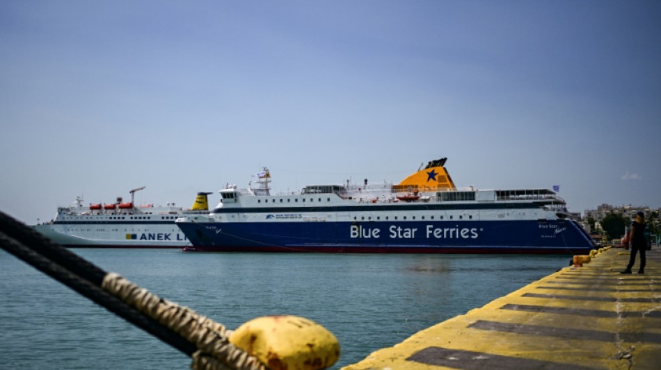 Vents violents en Gr&egrave;ce : mort de trois personnes, incendies, trafic maritime perturb&eacute;