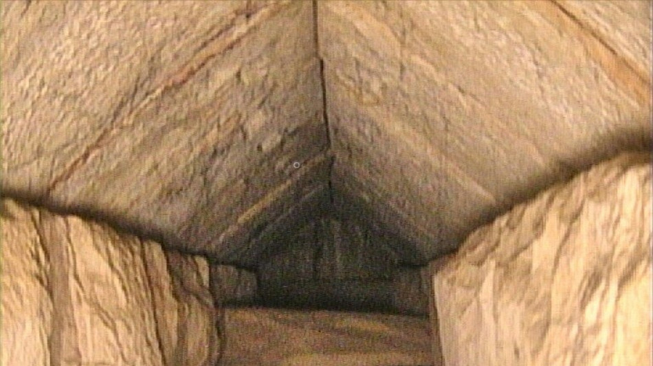 L'Egypte r&eacute;v&egrave;le un couloir cach&eacute; dans la Grande Pyramide du Caire