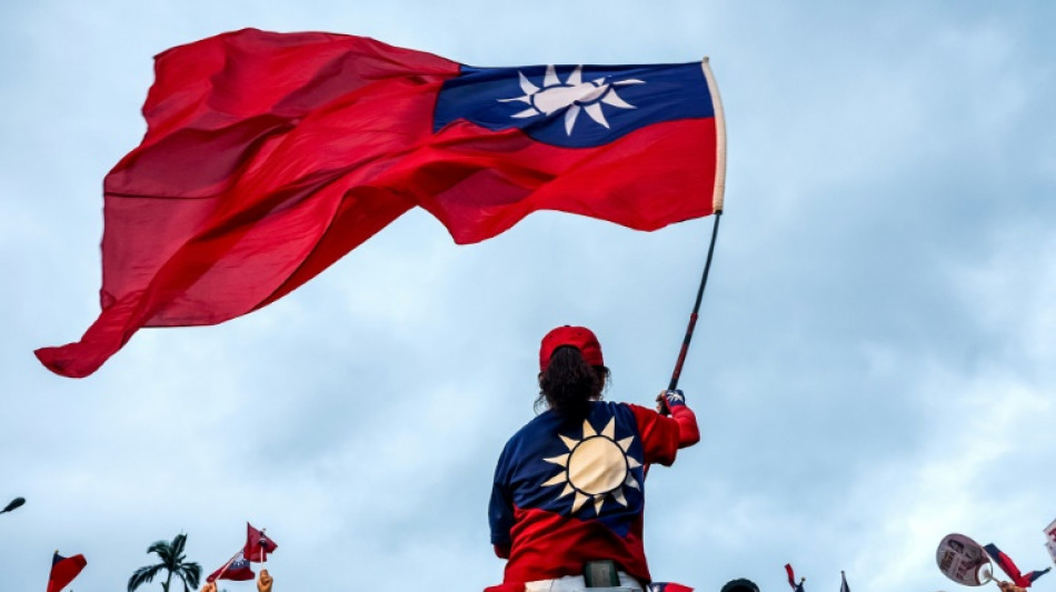 Fracasa en Taiw&aacute;n un intento para destituir a 24 legisladores opositores