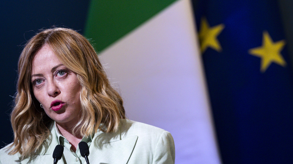 Meloni scrive al Papa, c'&egrave; disperato bisogno di pace